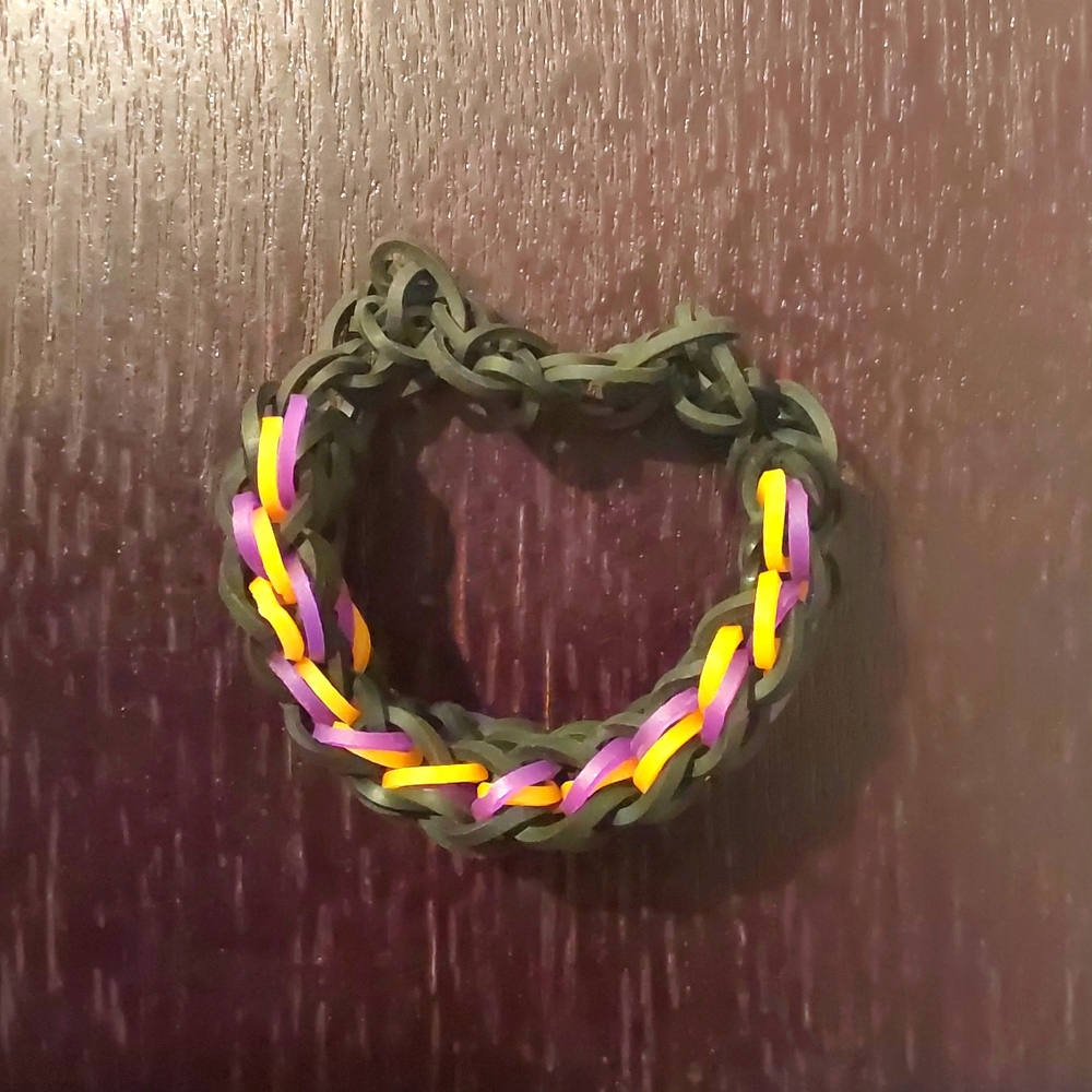 Taffy bracelet